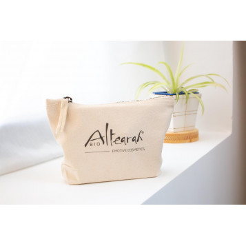 Altearah Pouch
